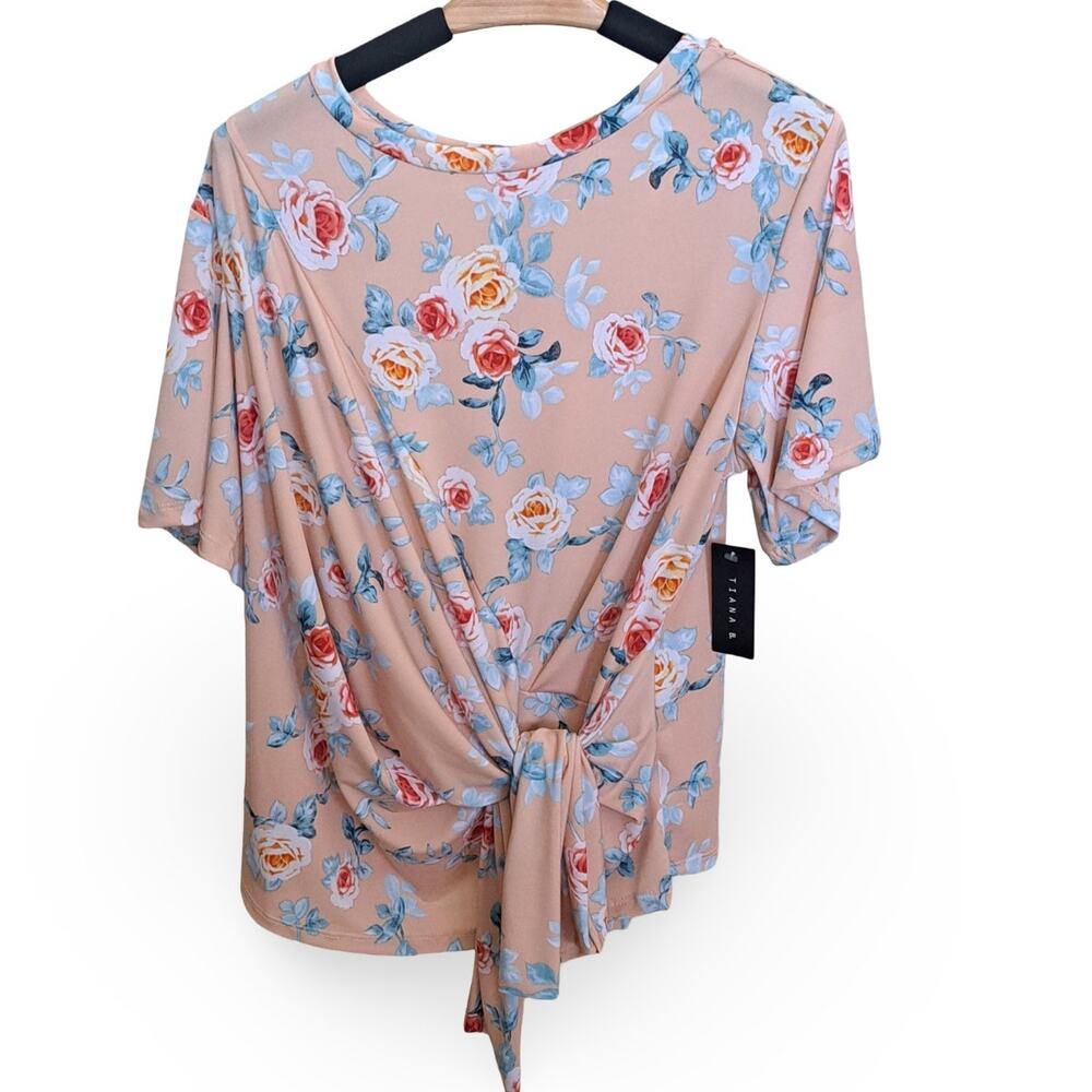Tiana B. Floral Front-Tie Short Sleeve Top Size 2X Peach Pink Casual Blouse NWT - Picture 12 of 12